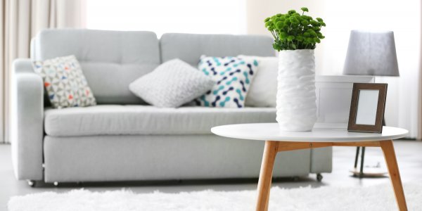 Couchtisch im Wohnzimmer